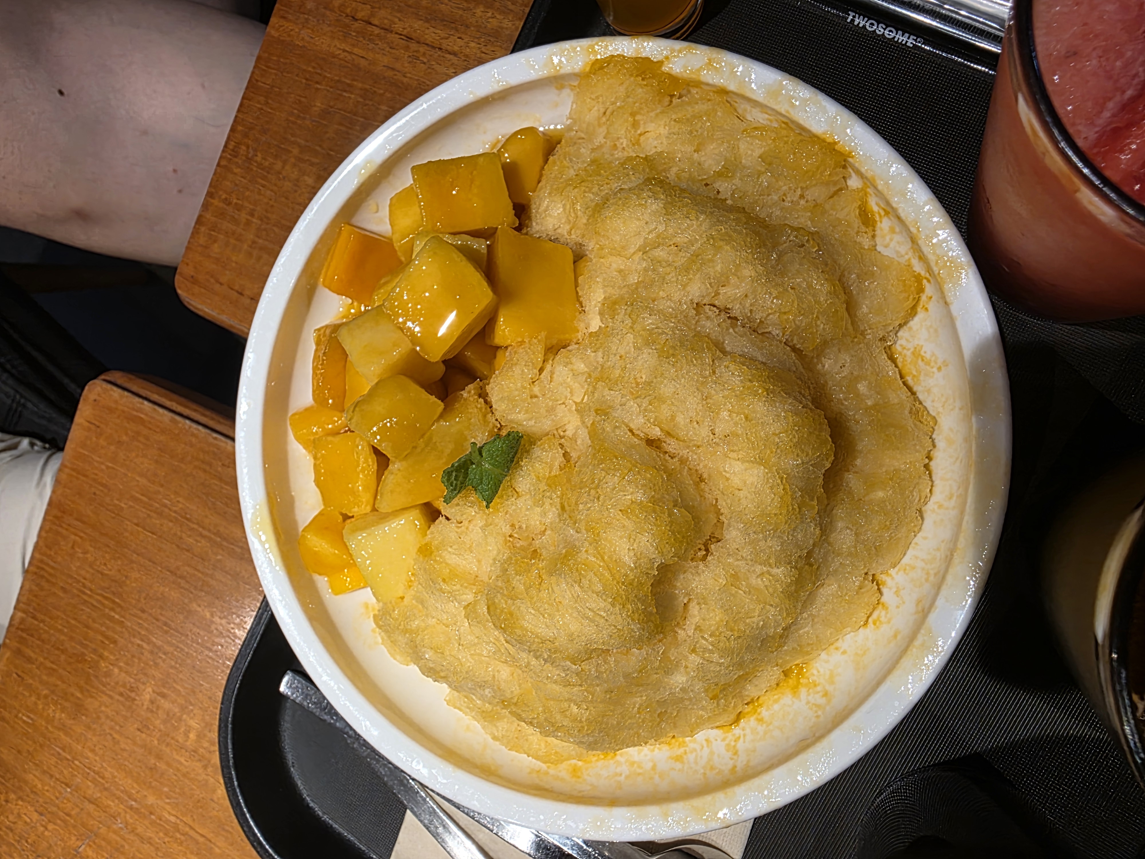 투썸플레이스 인절미 빙수, 태자신당 서울 돈부적 상담 끝나고 한숨 돌린 카페